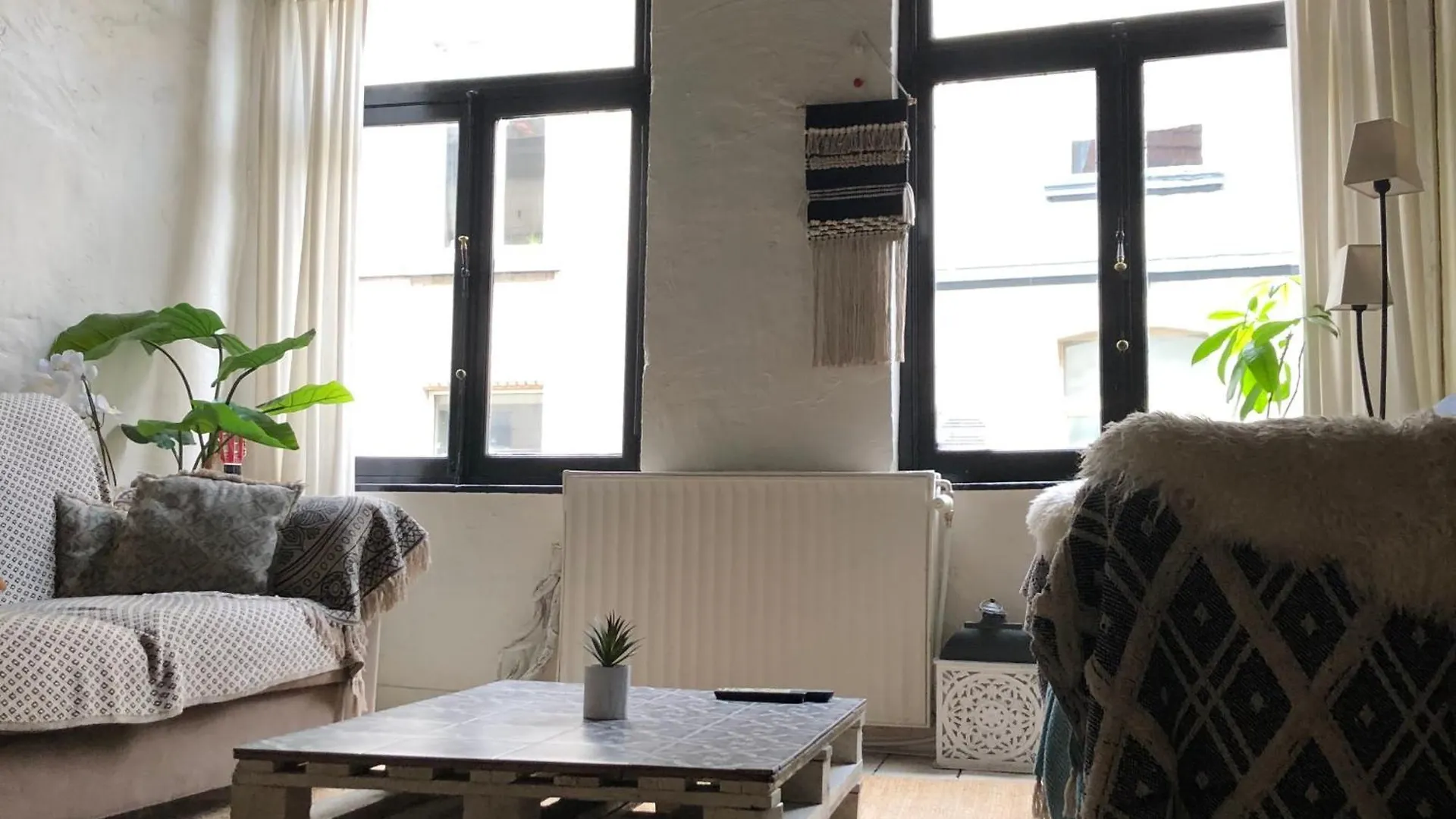 Bruxelles Centre Petite Chambre Privee Au Sablon ! ブリュッセル